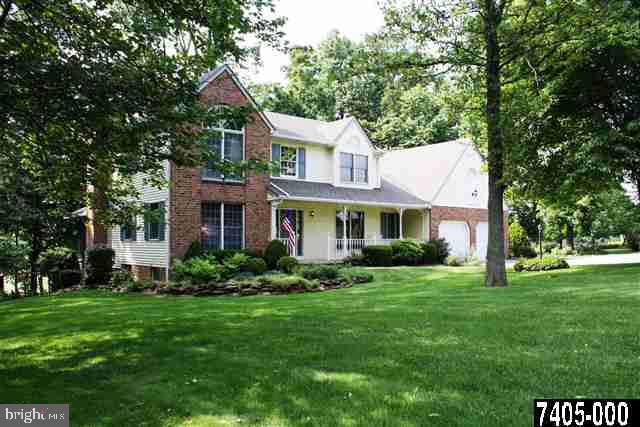 13186 Frank Road New Freedom, PA 17349 - Photo 1 of 25 Gallery Image 1