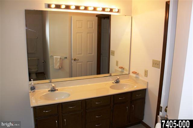13186 Frank Road New Freedom, PA 17349 - Photo 20 of 25 Gallery Image 20