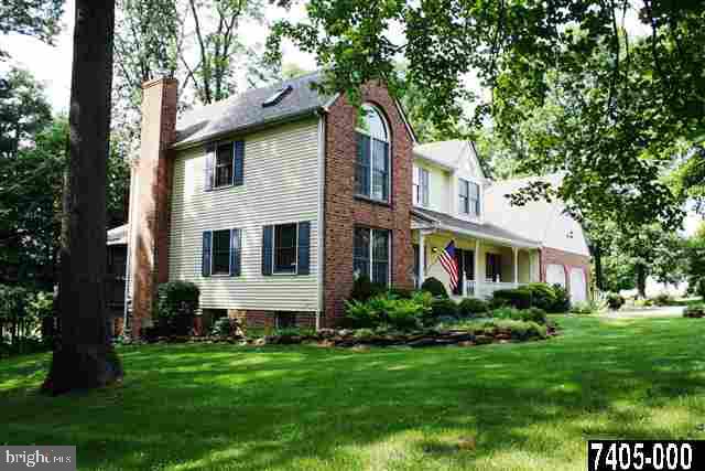 13186 Frank Road New Freedom, PA 17349 - Photo 4 of 25 Gallery Image 4
