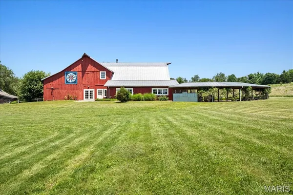 $1,850,000 | 15226 Boone Monument Road, Marthasville, MO 63357