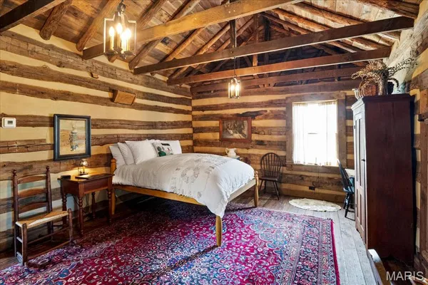 $1,850,000 | 15226 Boone Monument Road, Marthasville, MO 63357