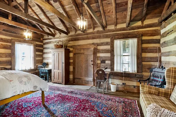 $1,850,000 | 15226 Boone Monument Road, Marthasville, MO 63357