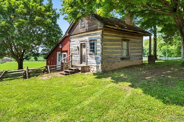 $1,850,000 | 15226 Boone Monument Road, Marthasville, MO 63357
