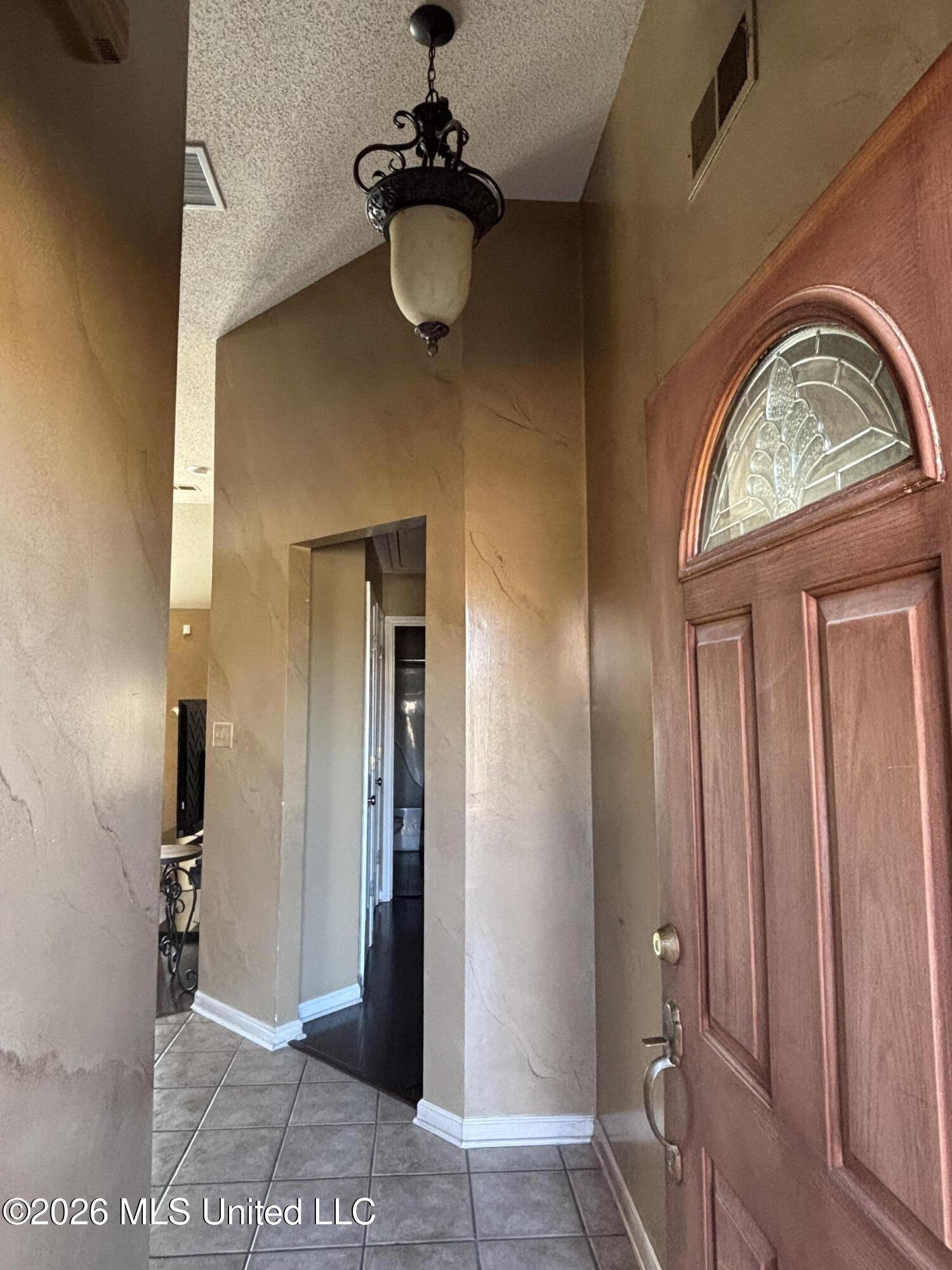 8493 Cross Over Road Southaven, MS 38672 - Photo 12 of 46 IMG_4420