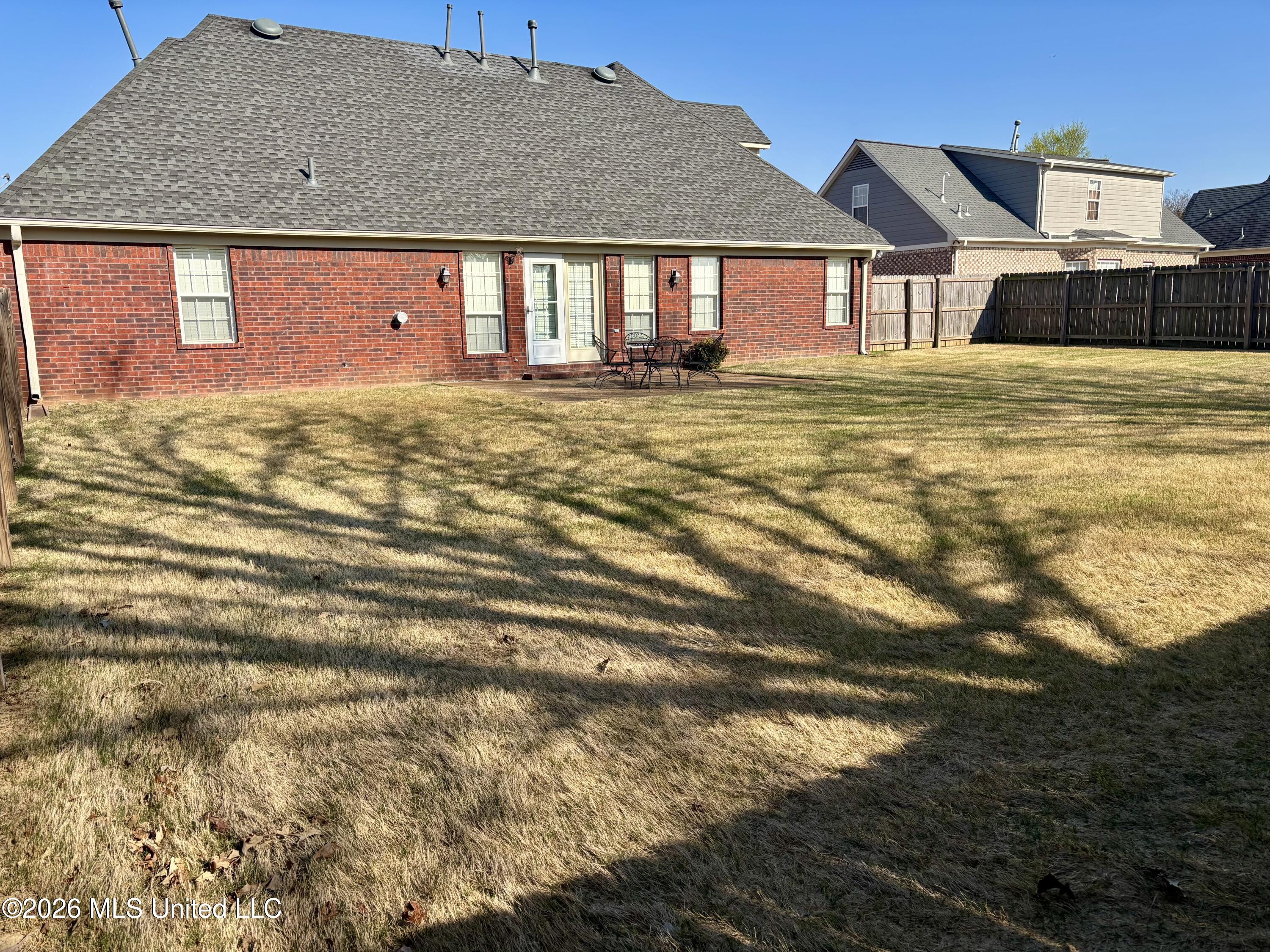 8493 Cross Over Road Southaven, MS 38672 - Photo 37 of 46 IMG_4488