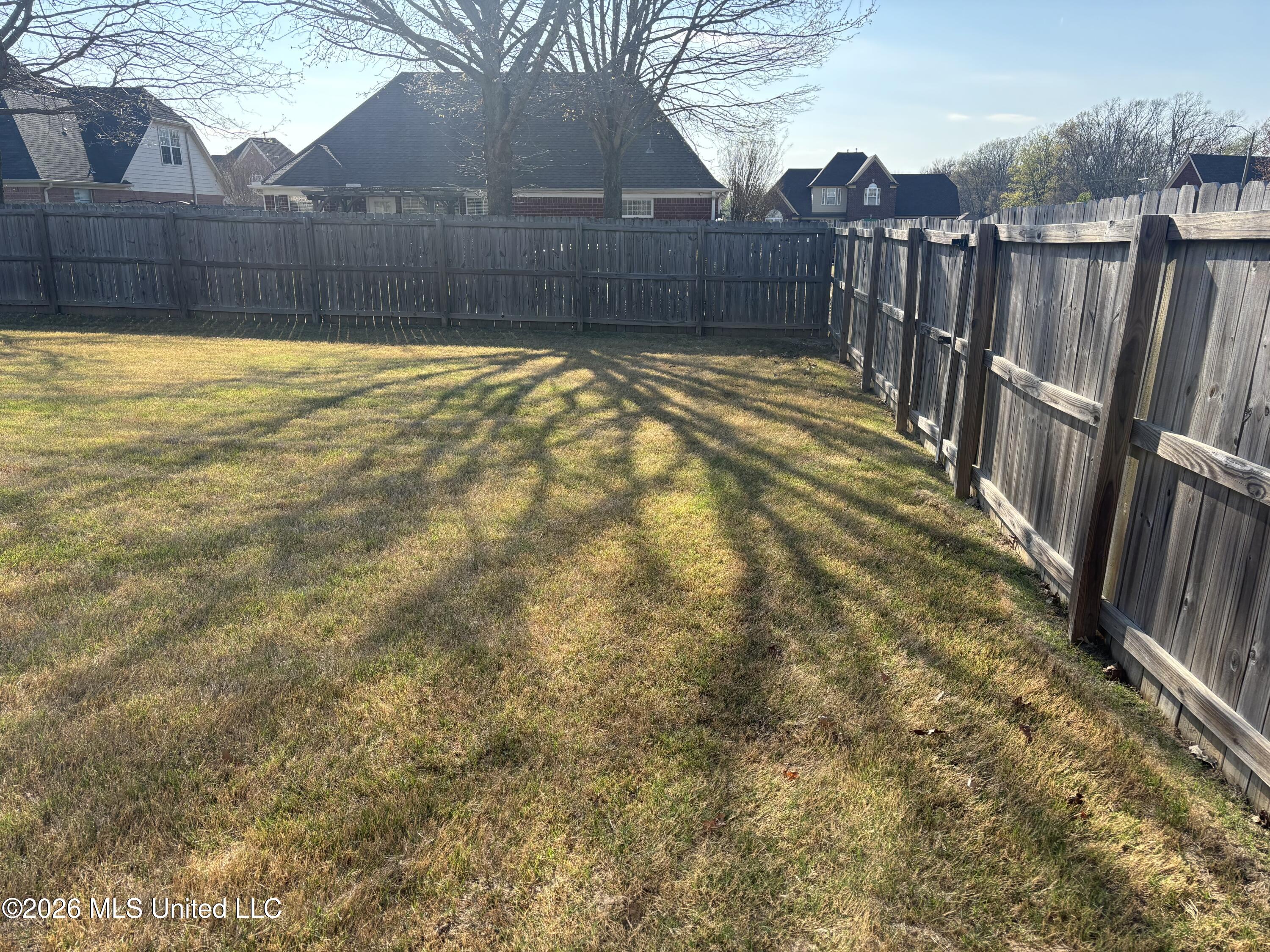 8493 Cross Over Road Southaven, MS 38672 - Photo 39 of 46 IMG_4487