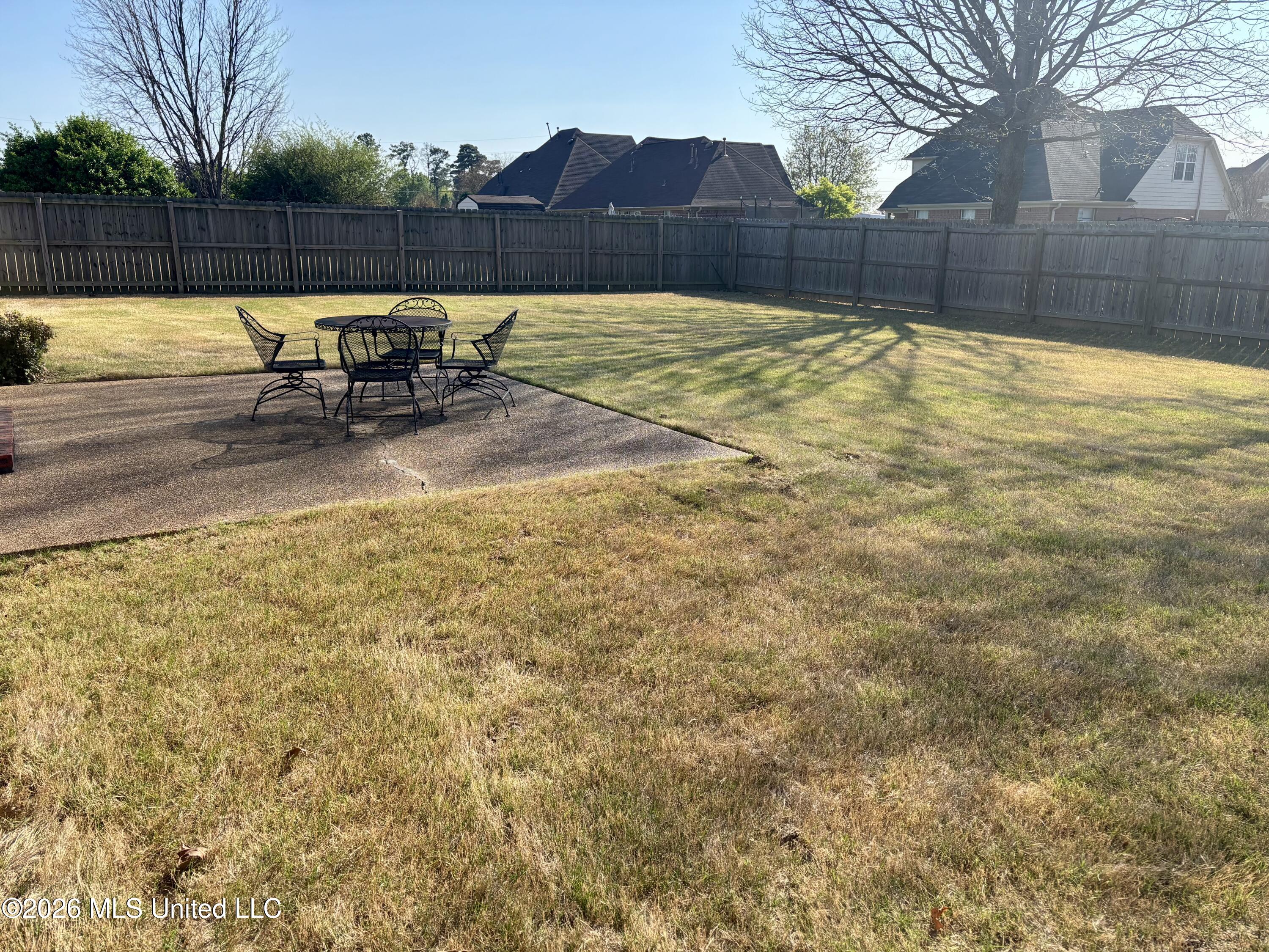 8493 Cross Over Road Southaven, MS 38672 - Photo 40 of 46 IMG_4486