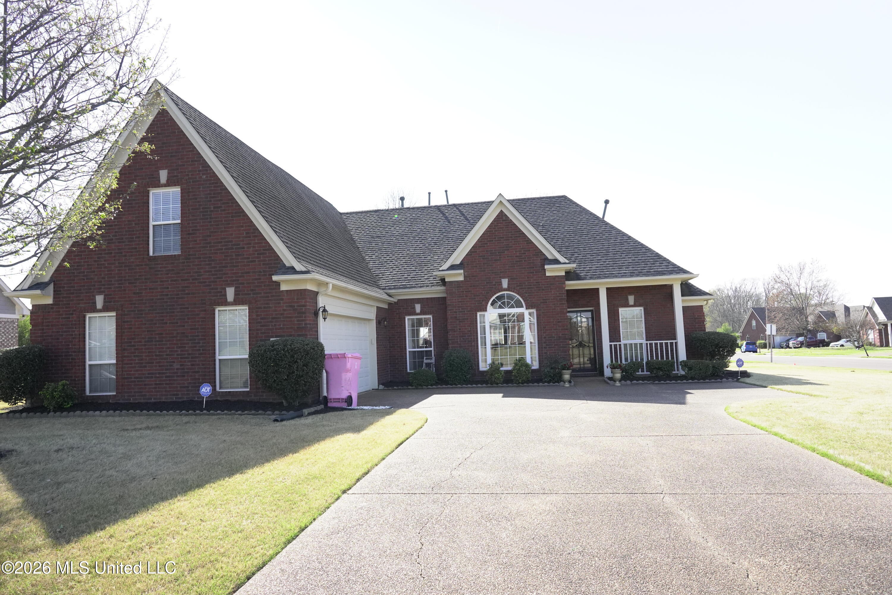 8493 Cross Over Road Southaven, MS 38672 - Photo 5 of 46 _DSC2924