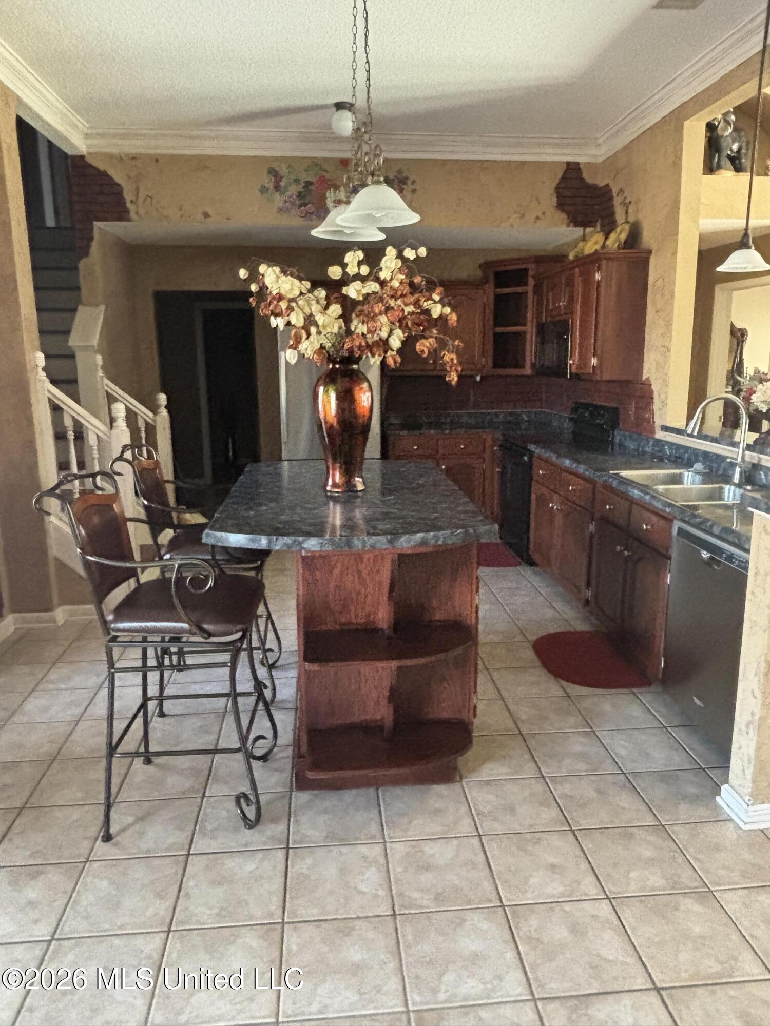 8493 Cross Over Road Southaven, MS 38672 - Photo 8 of 46 IMG_4415