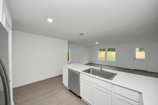 $1,900 | 13499 Sonali Springs Drive, Conroe, TX 77303