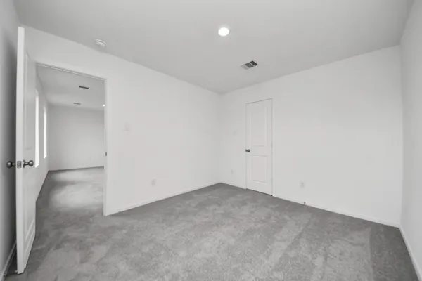 $2,000 | 13499 Sonali Springs Drive, Conroe, TX 77302