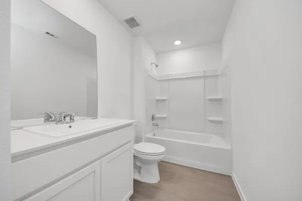 $2,000 | 13499 Sonali Springs Drive, Conroe, TX 77302