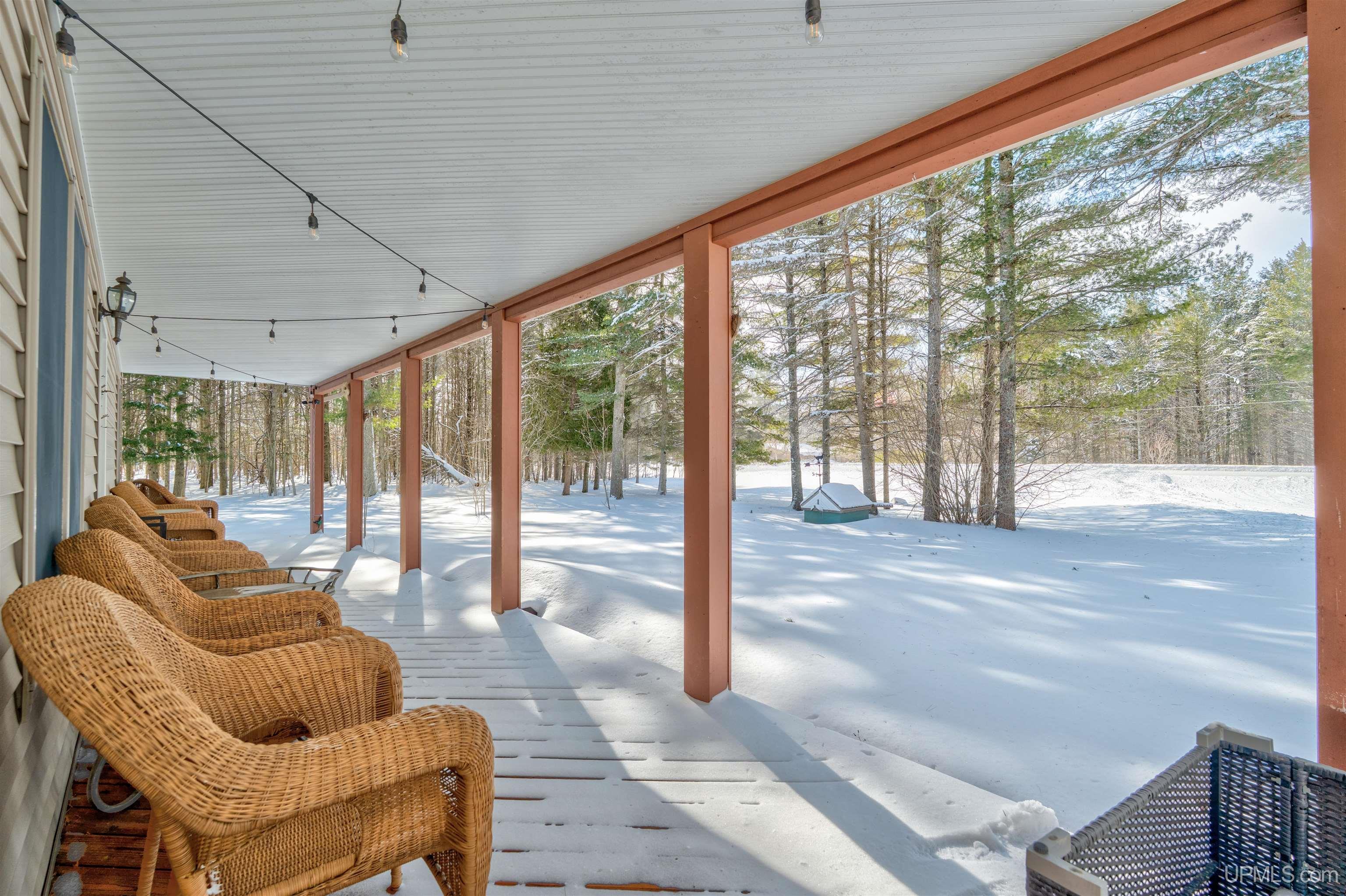 856 River Road Manistique, MI 49854 - Photo 2 of 49