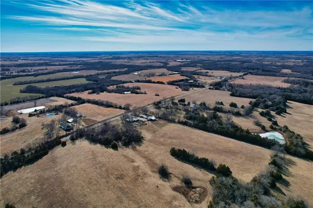 $440,000 | 0 Valley Road, Girard, KS 66743