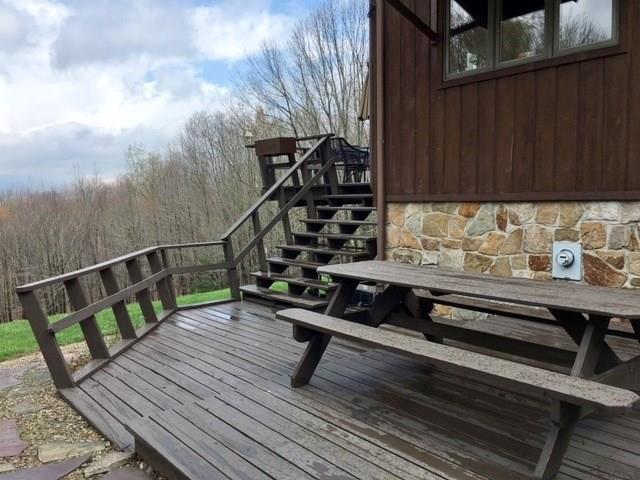 170 Cedar Ridge Lane Somerset, PA 15501 - Photo 23 of 25 Outdoor deck eating area