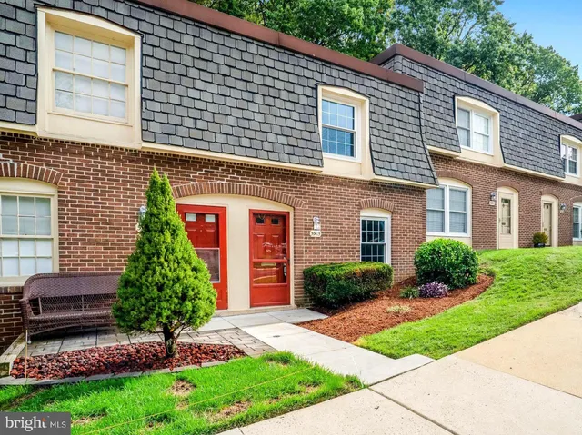 $407,500 | 5925 Minutemen Road, Unit 248, Springfield, VA 22152