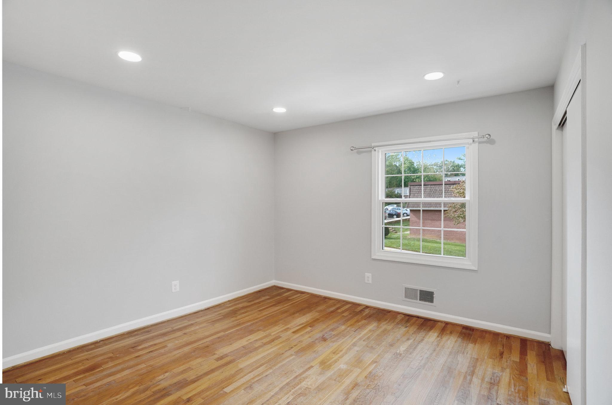 5925 Minutemen Road, Unit 248 Springfield, VA 22152 - Photo 17 of 26 Large second bedroom with lots of natural light