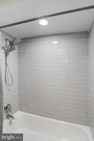 $407,500 | 5925 Minutemen Road, Unit 248, Springfield, VA 22152