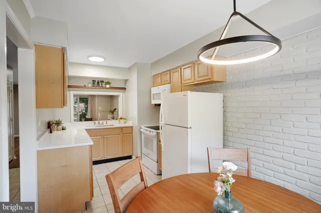 $407,500 | 5925 Minutemen Road, Unit 248, Springfield, VA 22152