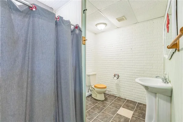 an empty room with a natural light