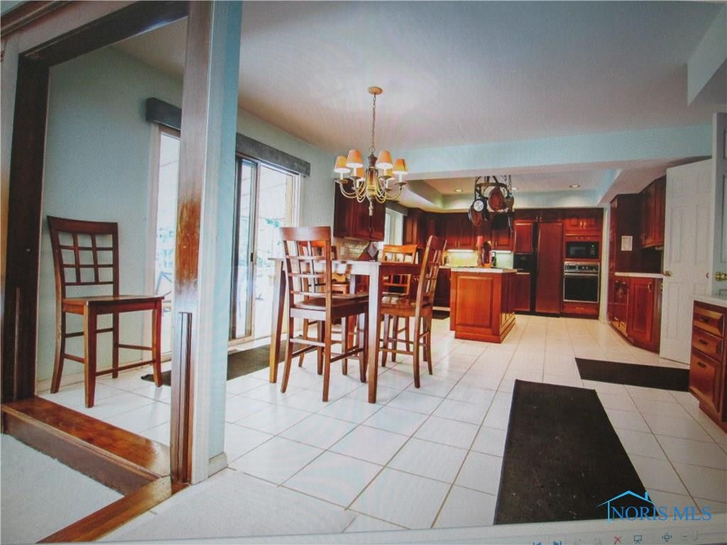 2937 Secretariat Road Toledo, OH 43615 - Photo 10 of 32 Gallery Image 10