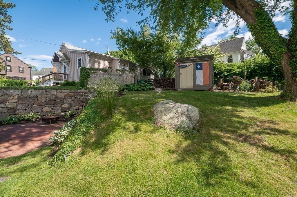 17 Leonard Street Gloucester, MA 01930 - Photo 17 of 23