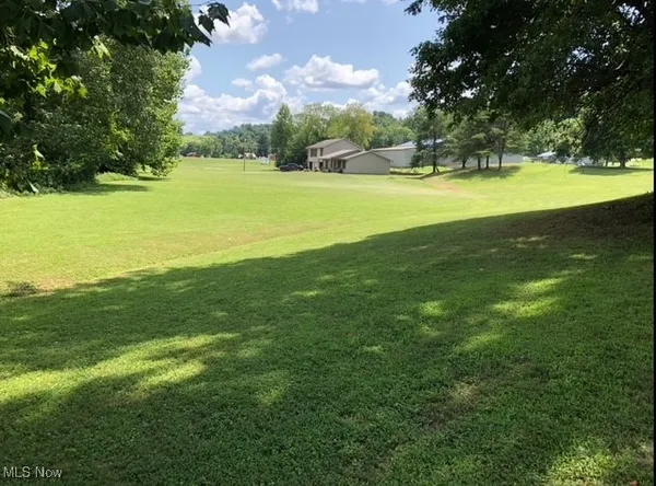 $421,000 | 107 Twin Lakes Drive, Mineral Wells, WV 26150