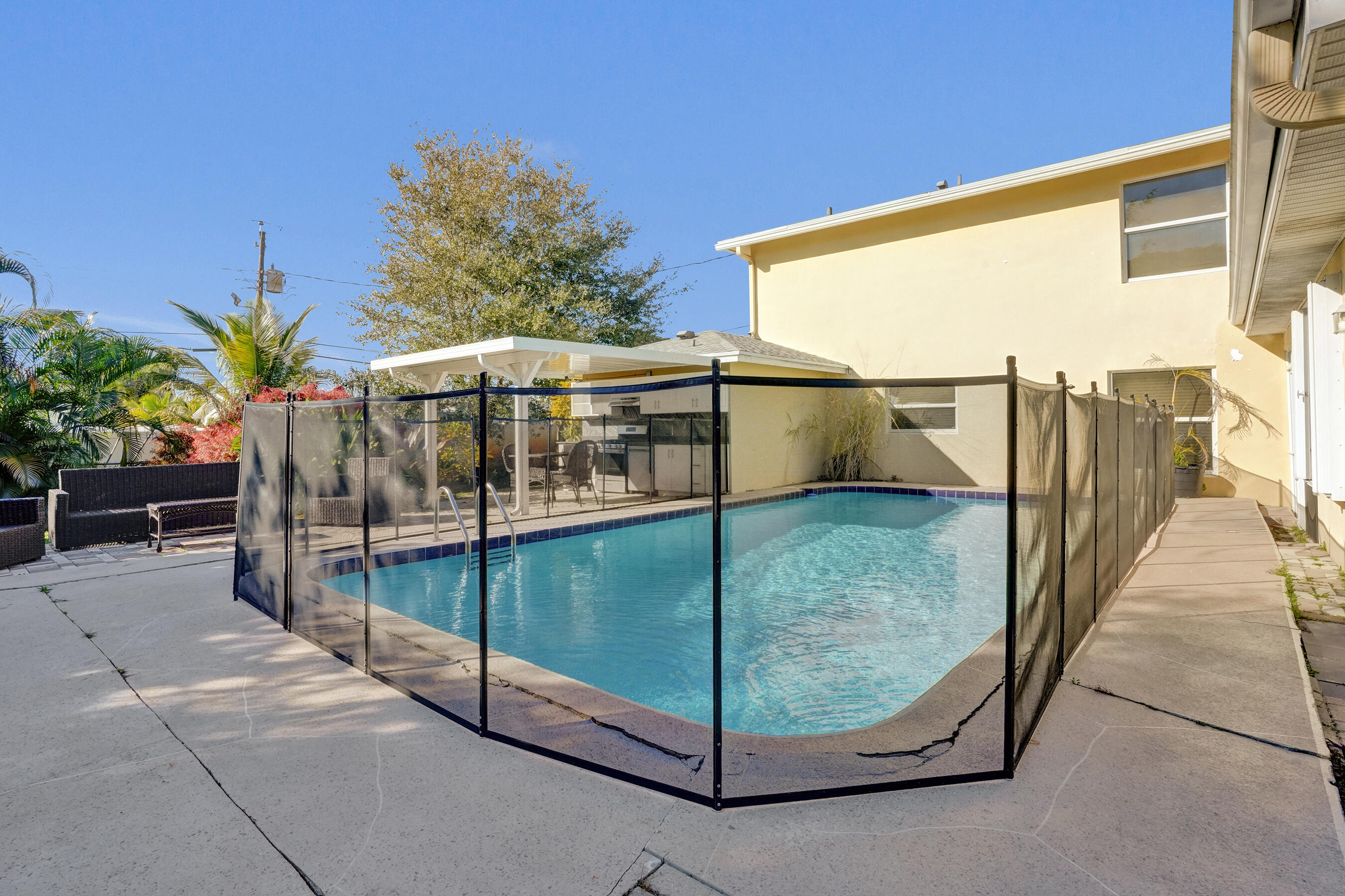 740 Buttonwood Road North Palm Beach, FL 33408 - Photo 37 of 44 DSC08132