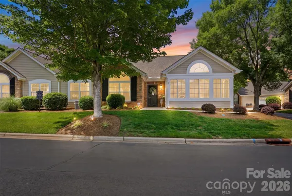 $415,000 | 227 Lone Oak Circle, Rock Hill, SC 29732