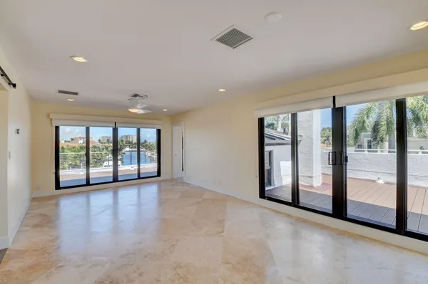 $8,500 | 1121 Bel Air Drive, Unit 4, Highland Beach, FL 33487