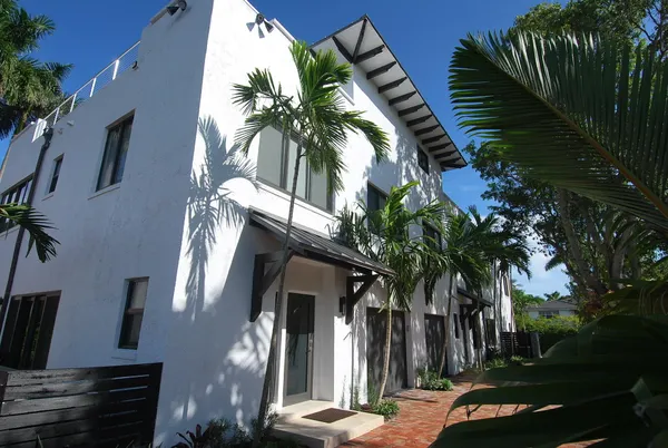 $8,500 | 1121 Bel Air Drive, Unit 4, Highland Beach, FL 33487