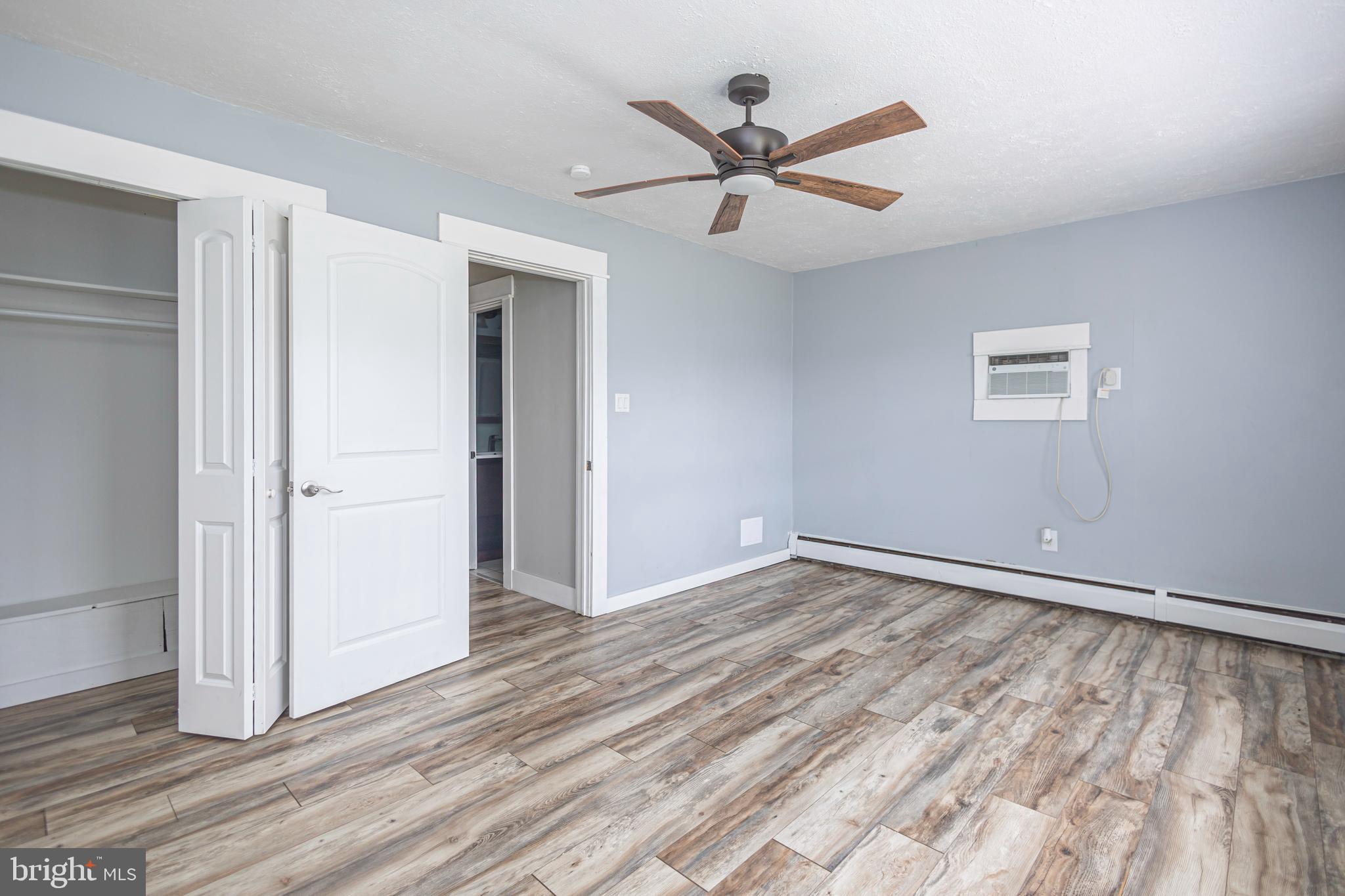11 High Road Levittown, PA 19056 - Photo 18 of 40