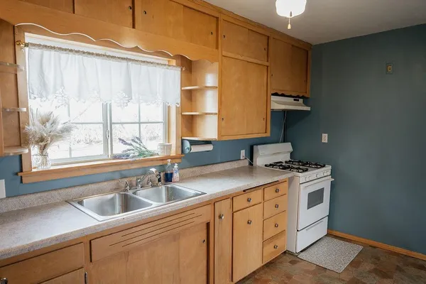 $89,900 | 251 Apple Street West, Trimont, MN 56176