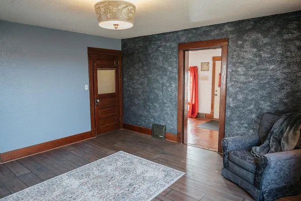 $89,900 | 251 Apple Street West, Trimont, MN 56176