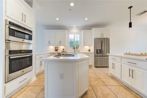 $1,498,000 | 14114 Barnhart Boulevard, Houston, TX 77077