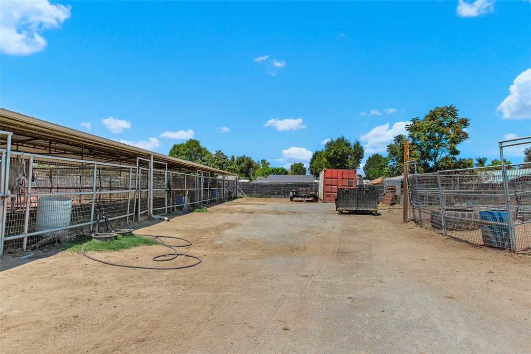 4234 Center Avenue Norco, CA 92860 - Photo 50 of 67