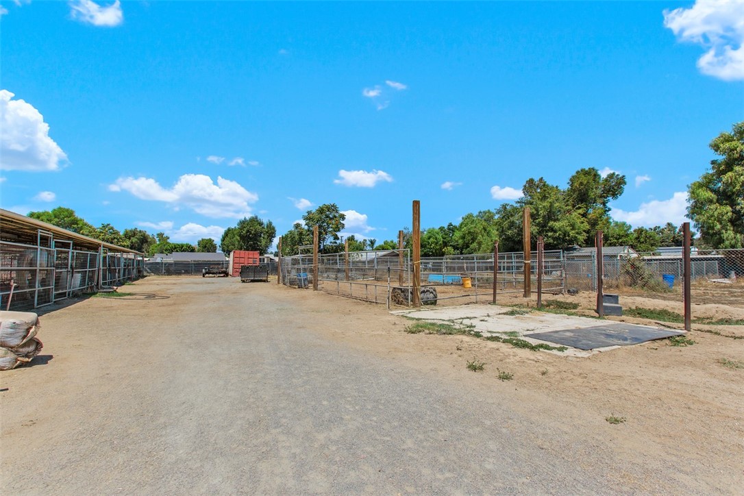 4234 Center Avenue Norco, CA 92860 - Photo 54 of 67