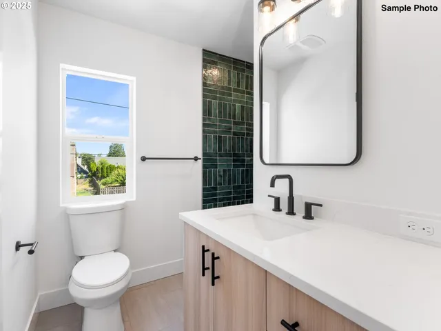 $399,900 | 4376 Northeast Going Street, Portland, OR 97218