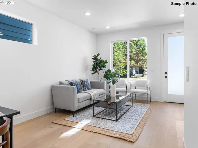 $399,900 | 4376 Northeast Going Street, Portland, OR 97218