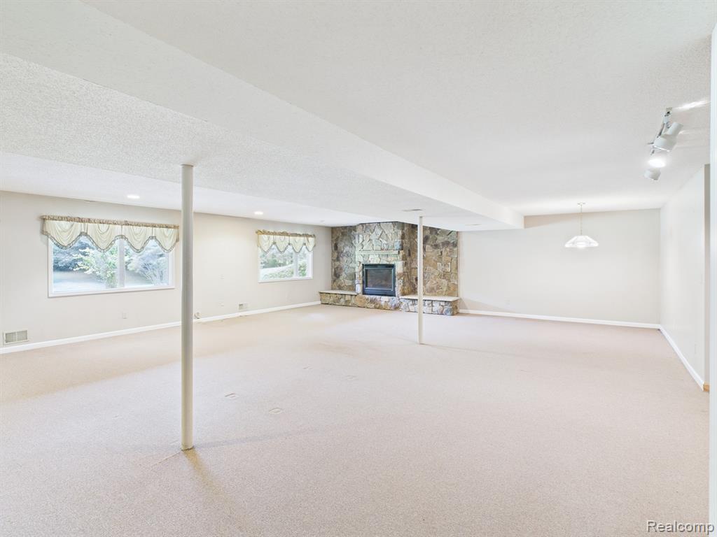 2843 North Branch Road North Branch, MI 48461 - Photo 26 of 58 Gallery Image 26