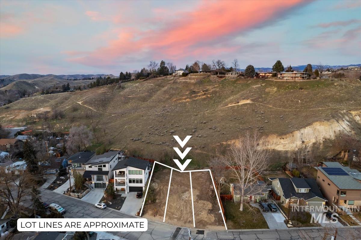 412 West Sherman Street Boise, ID 83702 - Photo 2 of 17
