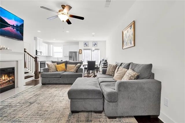 $270,000 | 6415 Shalks Crossing Drive, Lithonia, GA 30058