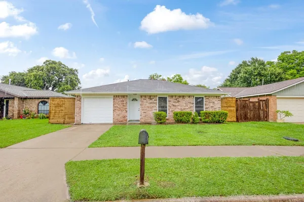 $1,650 | 1303 Gamma Street, Pasadena, TX 77504