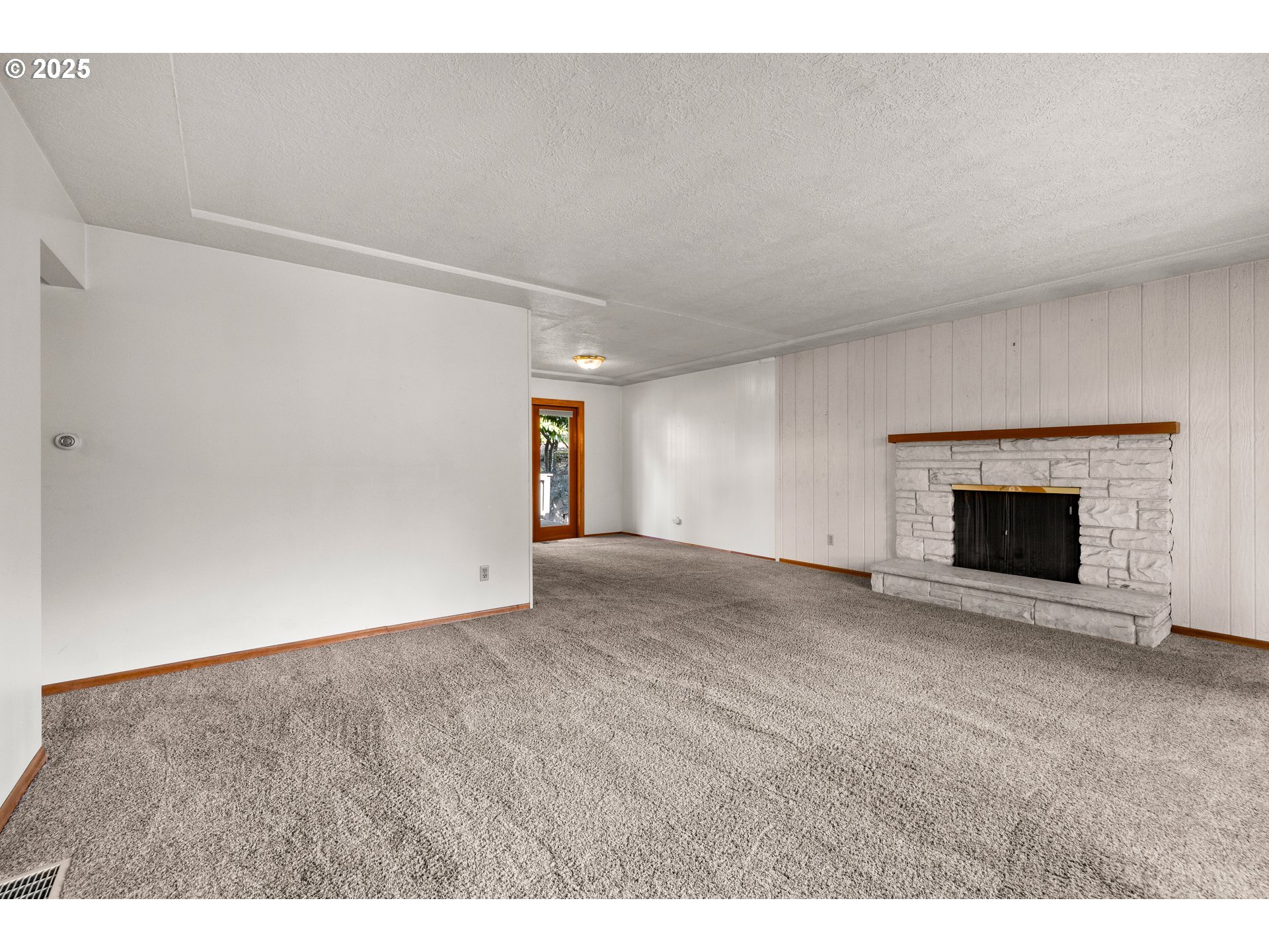 11715 Northwest Jericho Road Portland, OR 97229 - Photo 7 of 47 Gallery Image 7