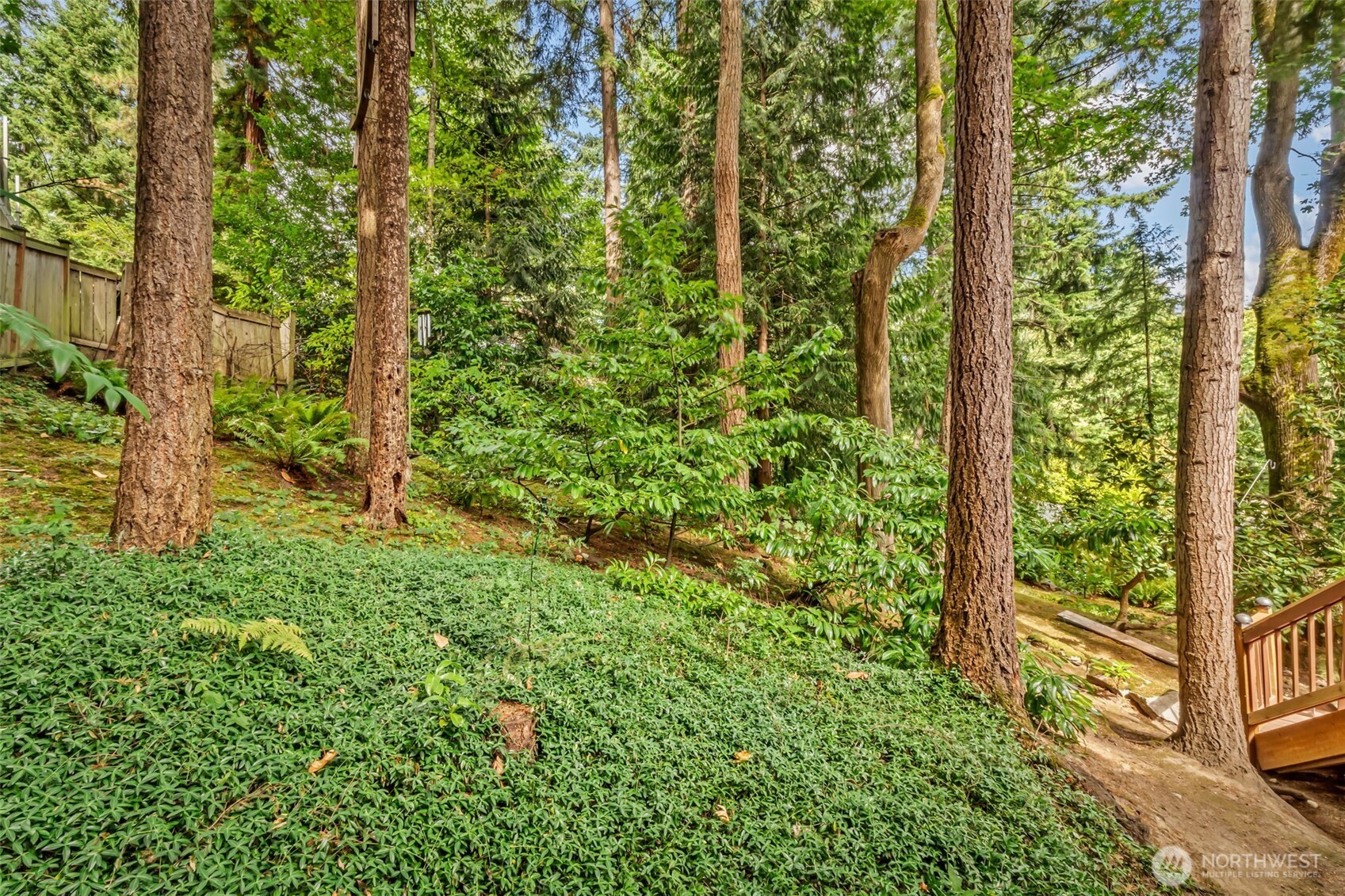 10554 Northeast 150th Court Bothell, WA 98011 - Photo 31 of 39