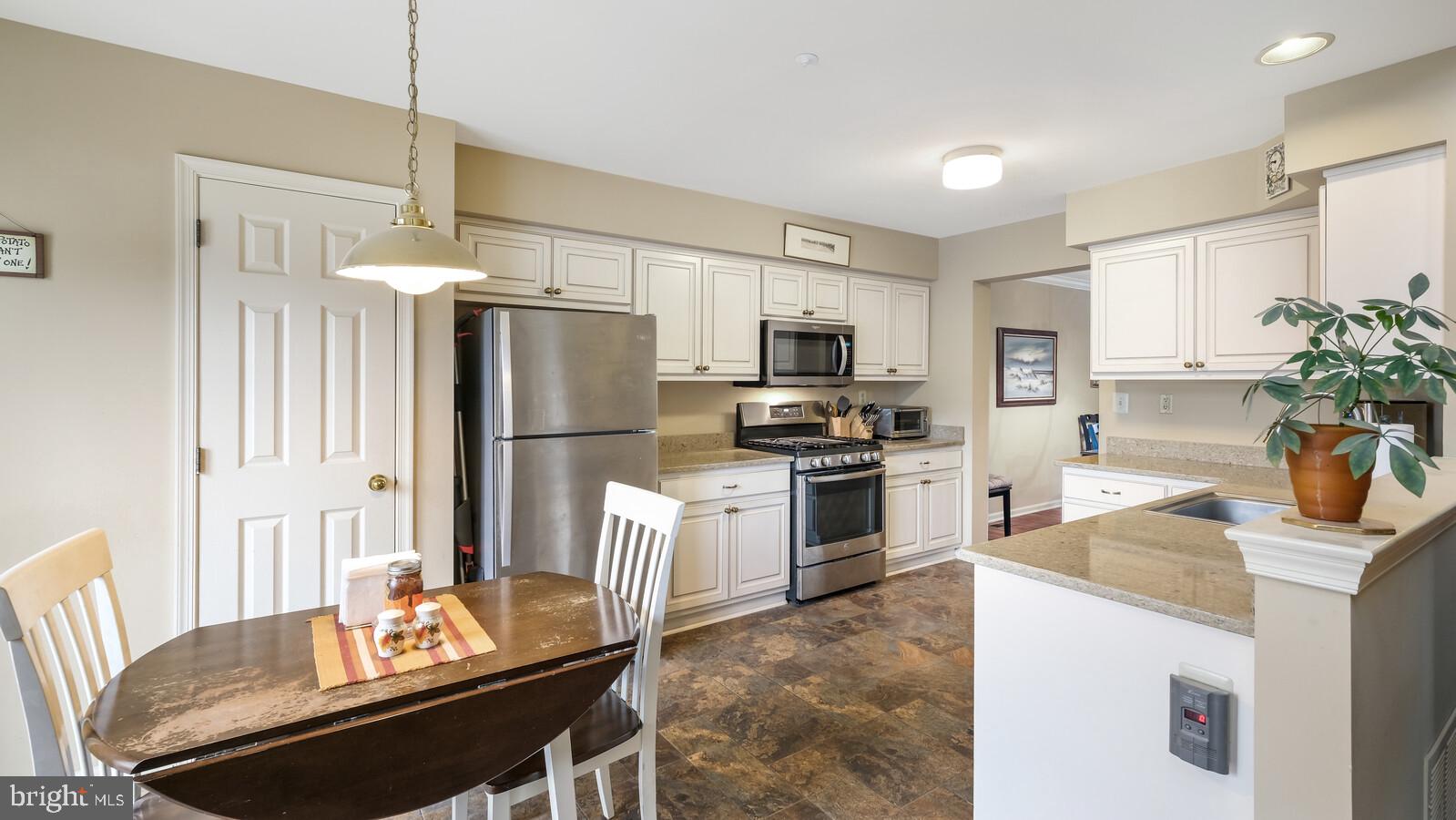 93 Kulp Road West Chalfont, PA 18914 - Photo 15 of 36