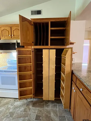 $399,000 | 12195 FM 3226, Arp, TX 75750