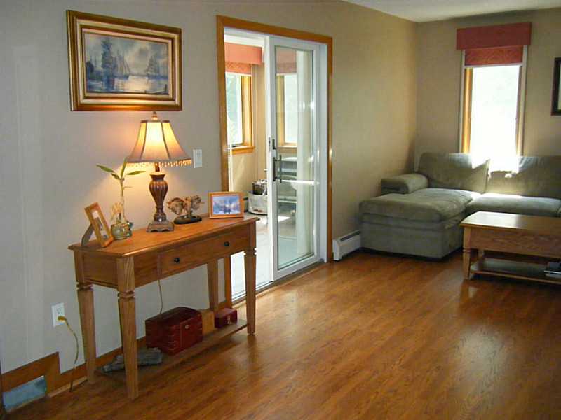 29 Small Pond Road Richmond, RI 02812 - Photo 8 of 23 Living Room.