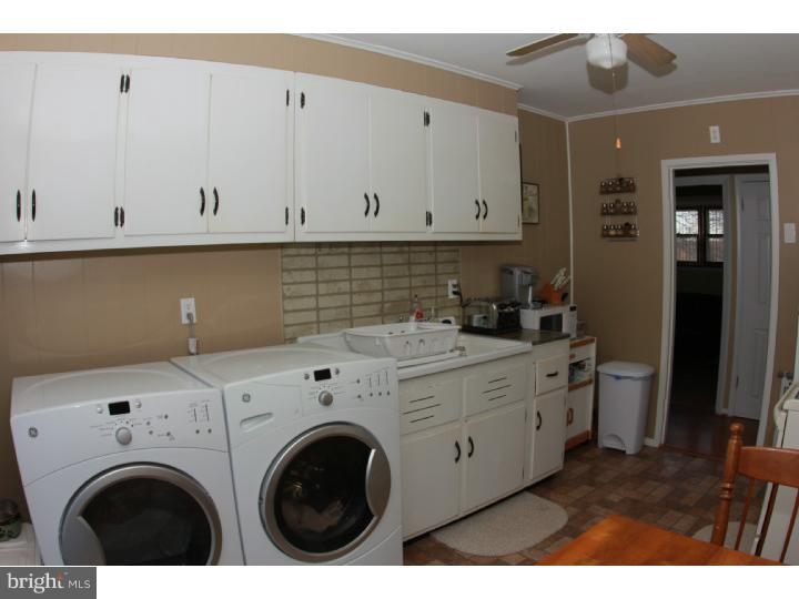 2922 Penn Square Road Norristown, PA 19401 - Photo 14 of 22 Kitchen