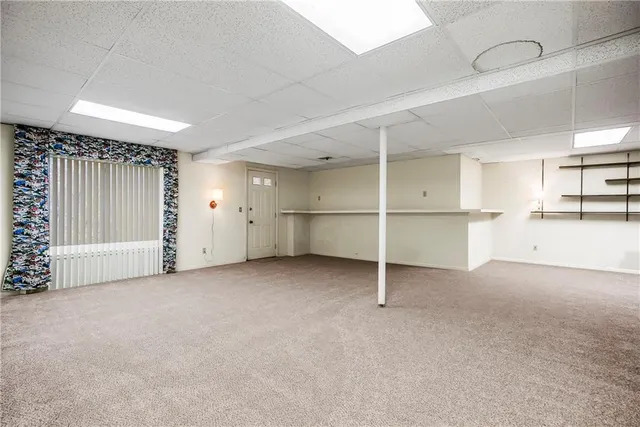 $285,000 | 12400 105th Terrace, Lenexa, KS 66215